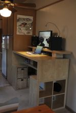Haga click para ver la imagen ampliada escritorio con modulos ikea.jpg